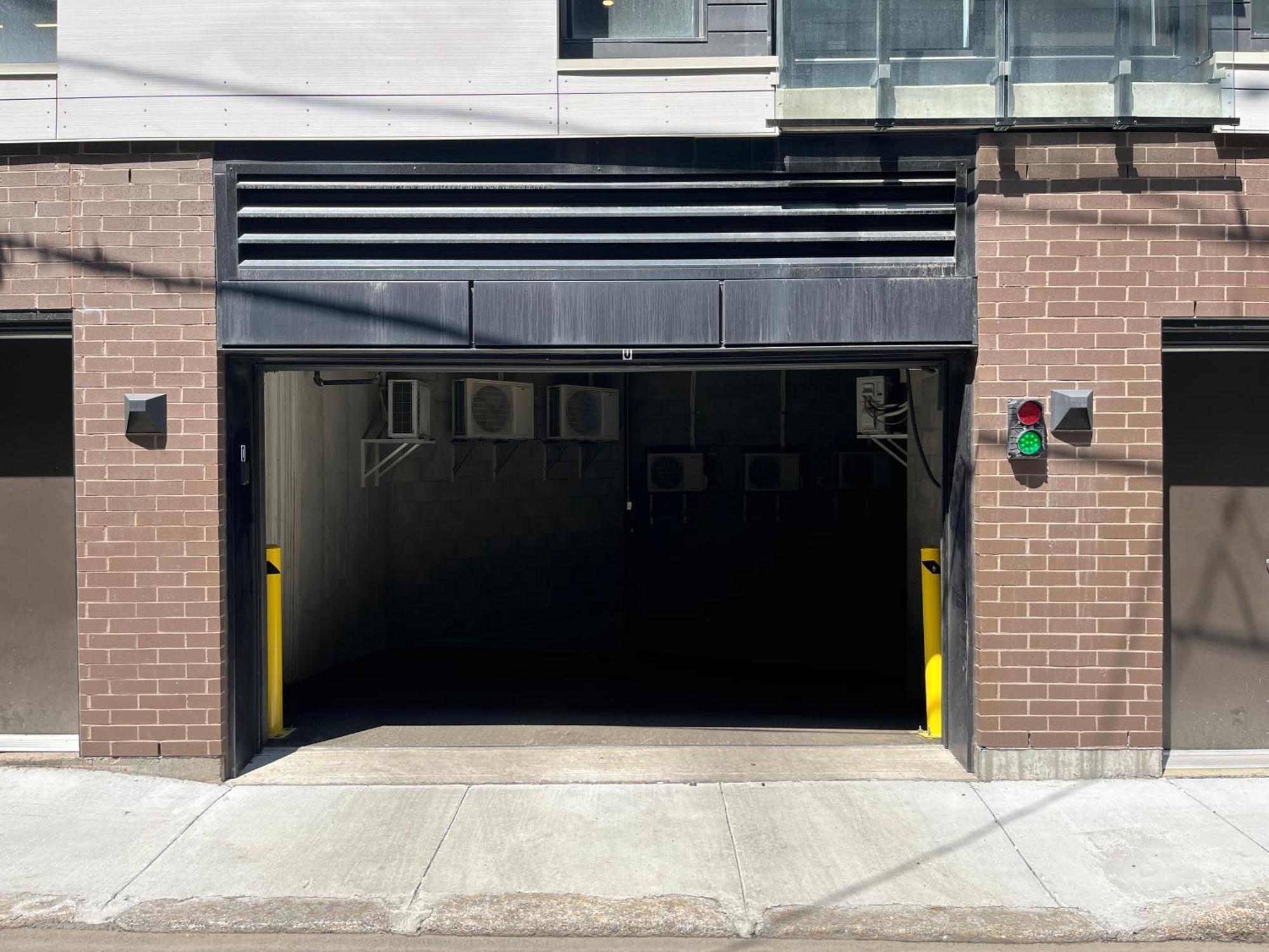 Initial / Cinema +Parking / Centre-Ville De Quebec Dış mekan fotoğraf